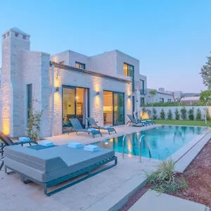 bodrum-ortakent-luxury-private-villa-with-pool.aegeanhotels.net/