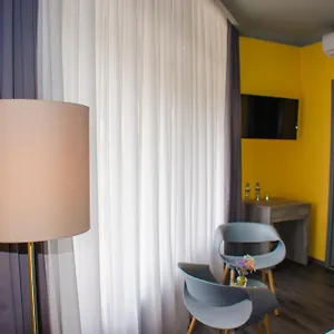 atoneli-hotel.alltbilisihotels.com/