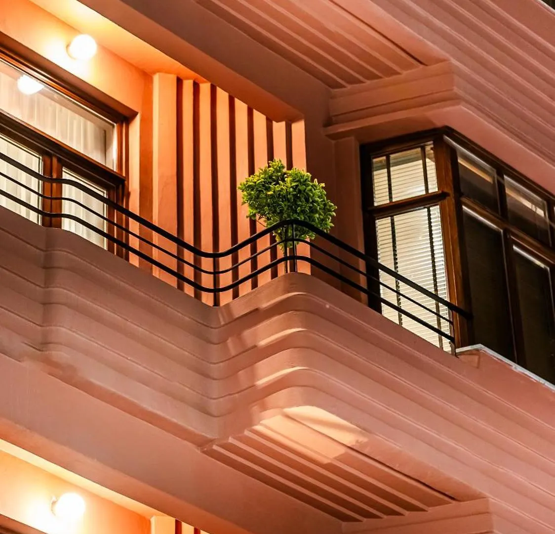 Lamartine Hotel Istanbul 4*,